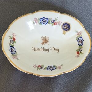 Royal Tara Commemorative "Wedding Day" Candy Dish Or Trinket Dish. Ireland